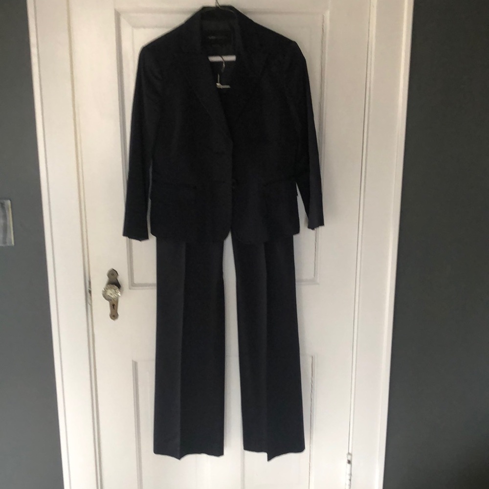 BCBG MaxAxria pant suit